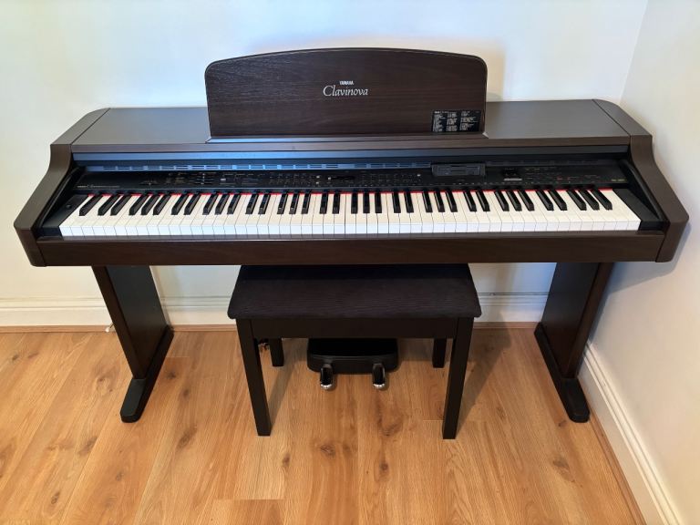Yamaha CVP 83S Clavinova Electric Piano CS A27 and piano stool 