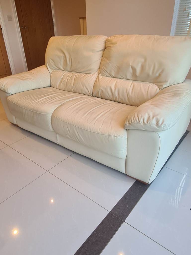 Real leather italian cream sofa 