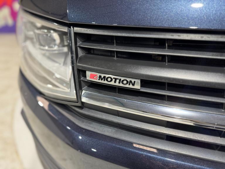 2017 Volkswagen Transporter 2.0 BiTDI BMT 204 Highline Kombi Van 4MOTION Crew Van Diesel Manual
