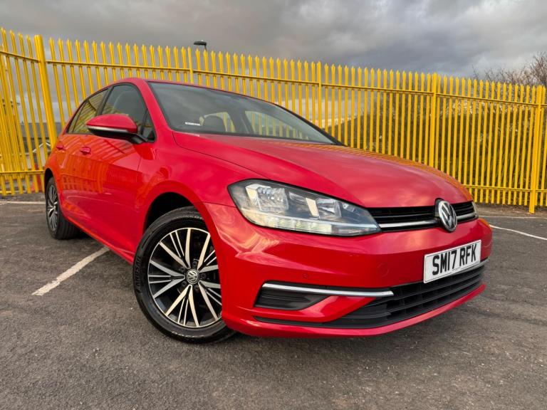 2017 Volkswagen Golf 1.6 TDI BlueMotion Tech SE Euro 6 (s/s) 5dr HATCHBACK Diesel Manual