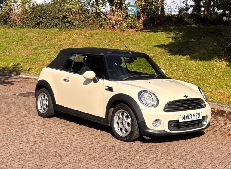 2013 MINI Convertible 1.6 Cooper 2dr Long MOT Full History CONVERTIBLE Petrol Manual
