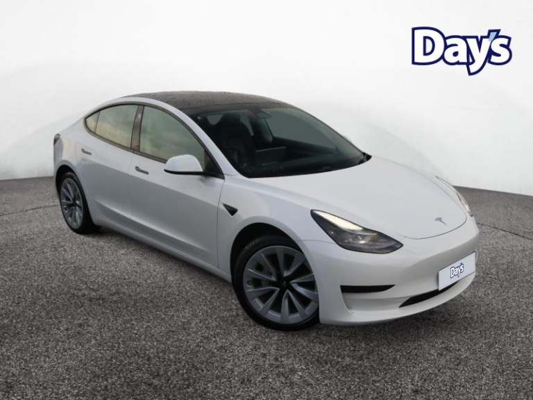 2022 Tesla Model 3 RWD 4dr Auto SALOON ELECTRIC Automatic