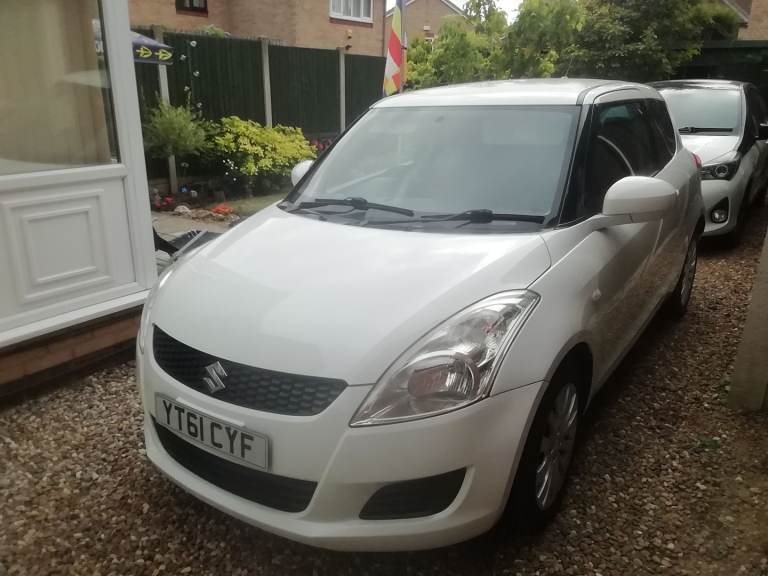 Suzuki, SWIFT, Hatchback, 2011, Manual, 1242 (cc), 3 doors