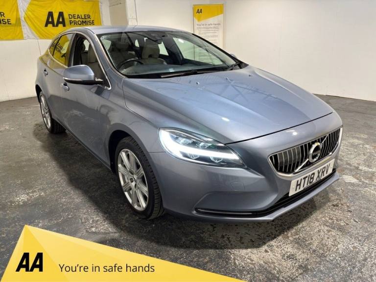 2018 18 VOLVO V40 2.0 T3 GPF INSCRIPTION HATCHBACK 5DR PETROL MANUAL EURO 6 (S/S
