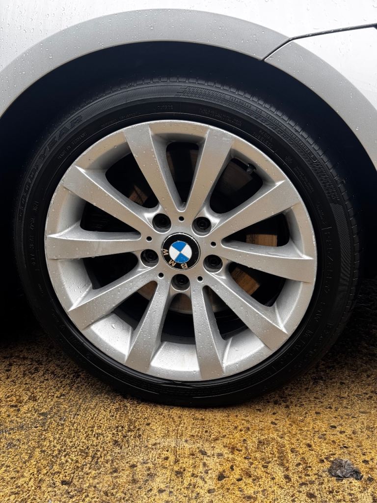 BMW Genuine 17” Wheels And Tyres Goodyear 225 45 R17 Silver Alloy Wheels 5 x 120