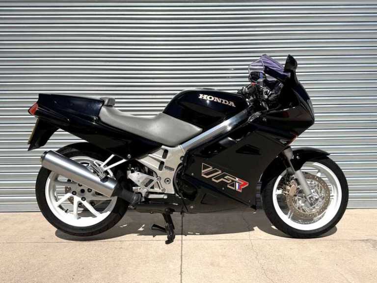  Honda VFR750FL RC36 Manual
