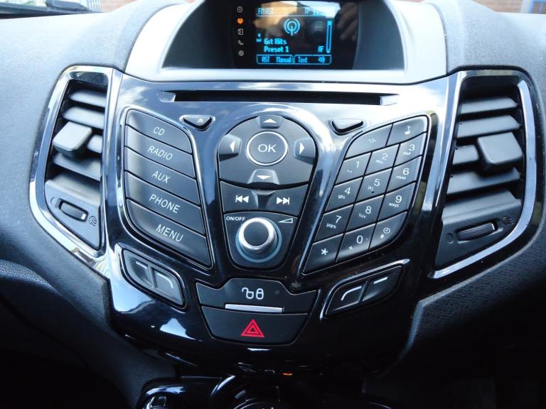 FORD FIESTA 1.5 TDCi Zetec 2015