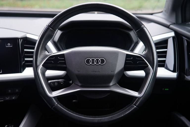 2022 Audi Q4 e-tron 35 Sport SUV 5dr Electric Auto 55kWh (170 ps) ESTATE ELECTRIC Automatic