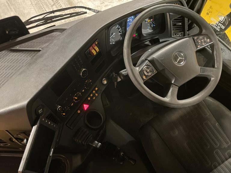 MERCEDES AROCS 3240 8X4 *EURO 6* ALUMINIUM INSULATED TIPPER - 2016 - YC66 WSY