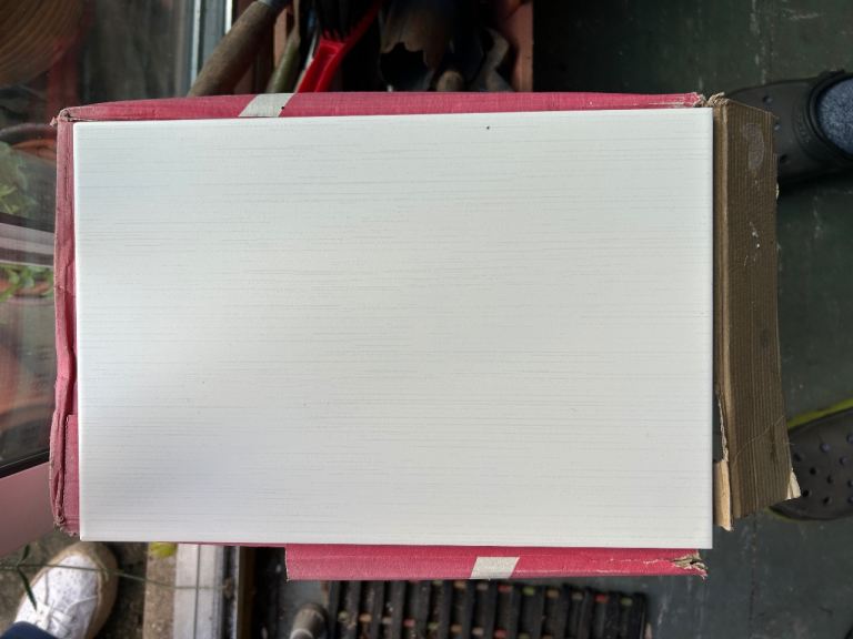 60 Tiles - 4.5 square metres