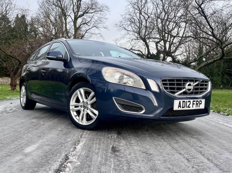 2012 Volvo V60 2.4 D5 SE Lux Nav Estate 5dr Diesel Geartronic Euro 5 (215 ps)