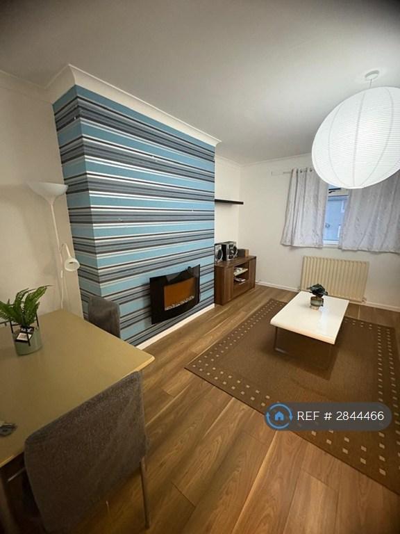 2 bedroom flat in Glenturret St, Glasgow, G32 (2 bed) (#2844466)