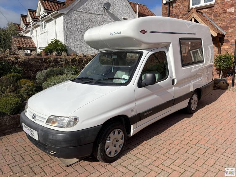 Romahome Duo Outlook - Two Berth Campervan For Sale