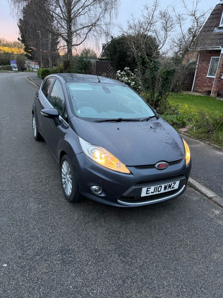 Ford, FIESTA, Hatchback, 2010, Manual, 1560 (cc), 5 doors