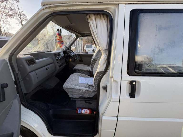 1992 Volkswagen Transporter Transporter 62 P SWB Camper PETROL Manual