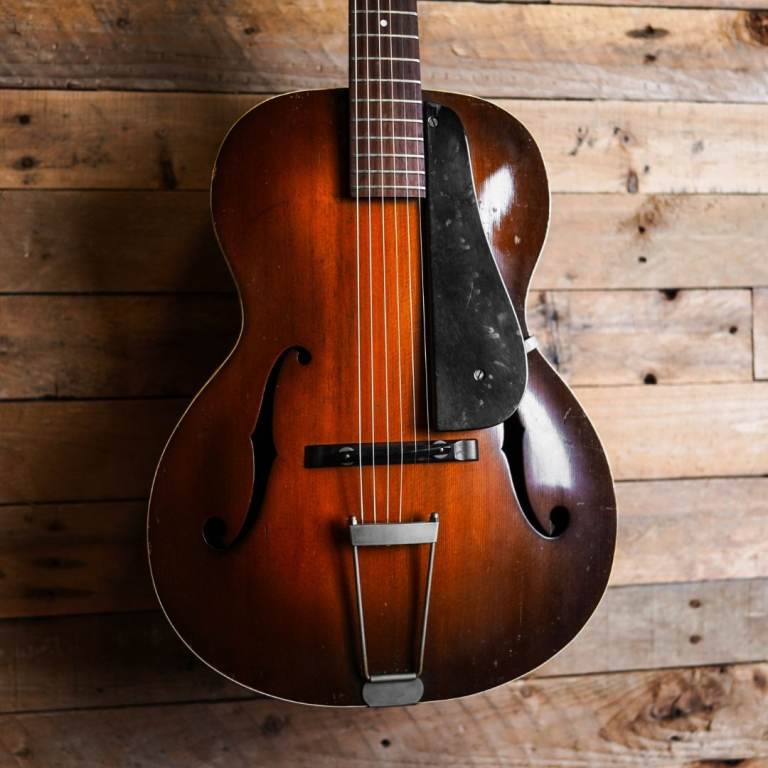 1935 Epiphone Masterbuilt Olympic Archtop in Sunburst