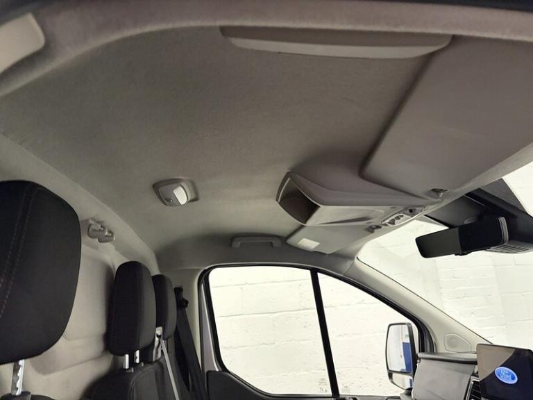 2022 Ford Transit Custom 2.0 EcoBlue 130ps Low Roof Limited Van PANEL VAN DIESEL Manual