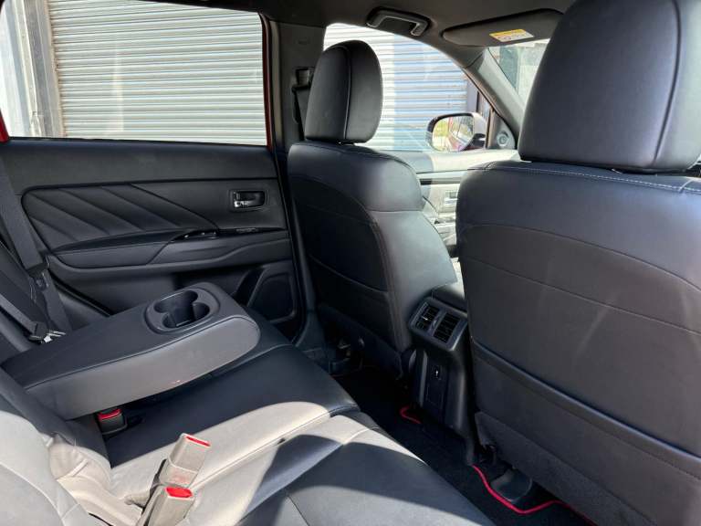 2019 68 REG MITSUBISHI OUTLANDER 2.4 PHEV AUTOMATIC DAMAGED REPAIRABLE SALVAGE