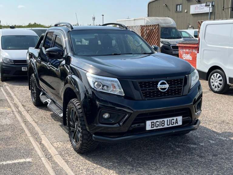 2018 Nissan Navara 2.3 dCi Tekna Pickup Double Cab 4dr Diesel Manual 4WD Euro 6 (s/s) (190 ps) PI...