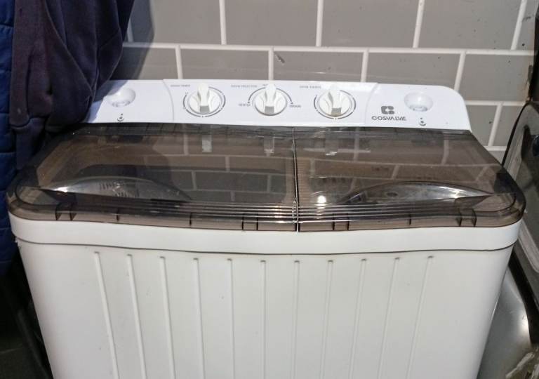 Caravan campervan washing machine and dryer 