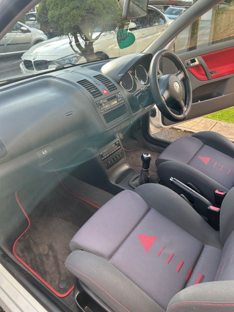 Volkswagen, POLO, Hatchback, 2000, Manual, 1595 (cc), 3 doors