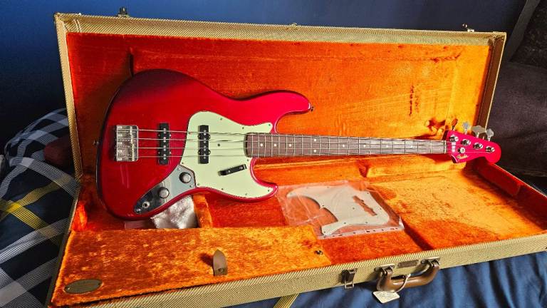 Fender Japan JB-62 Jazz Bass, Non-Export Version.
