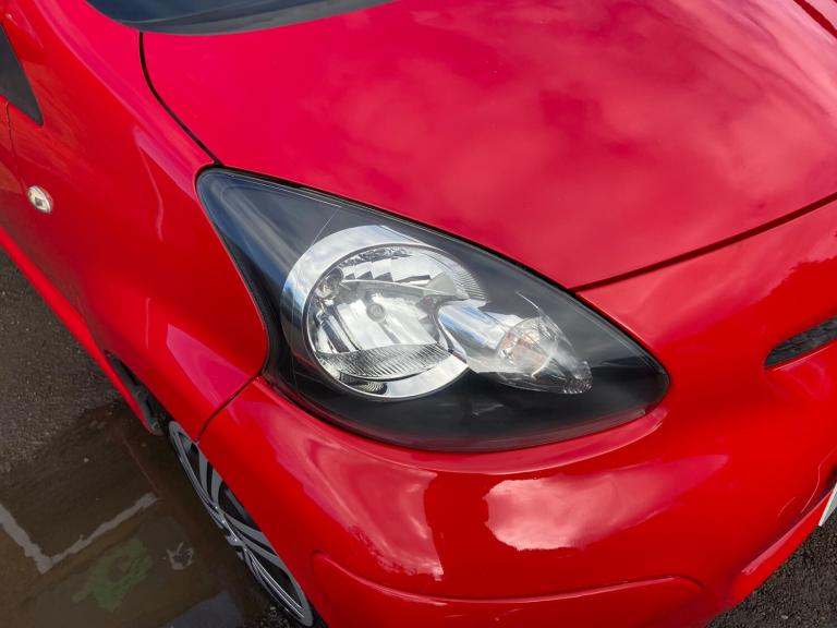 2009 Toyota Aygo 1.0 VVT-i + Hatchback 5dr Petrol Manual Euro 4 (67 bhp)