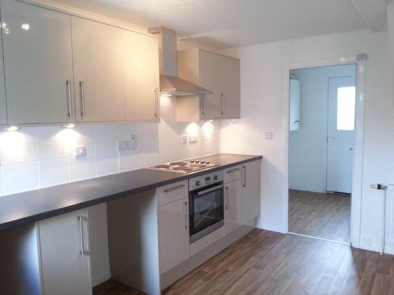 3 Bed Terrace House, Balunie Terrace, Dundee