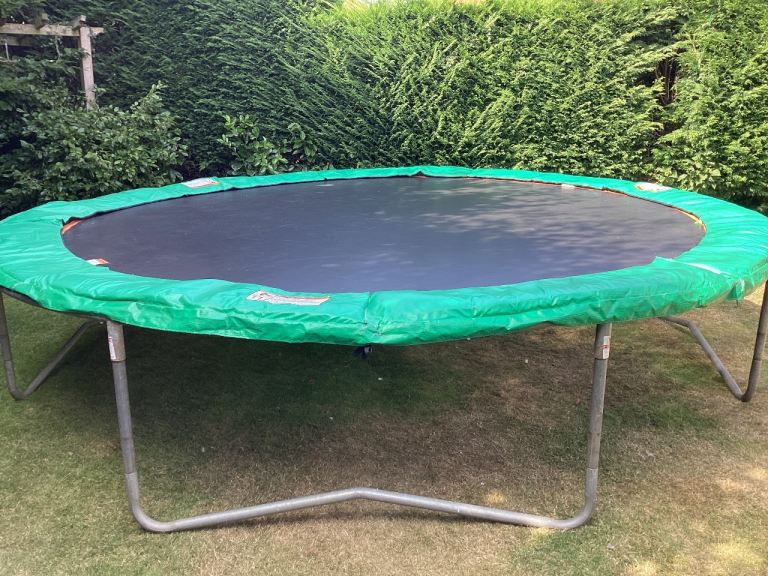 Trampoline