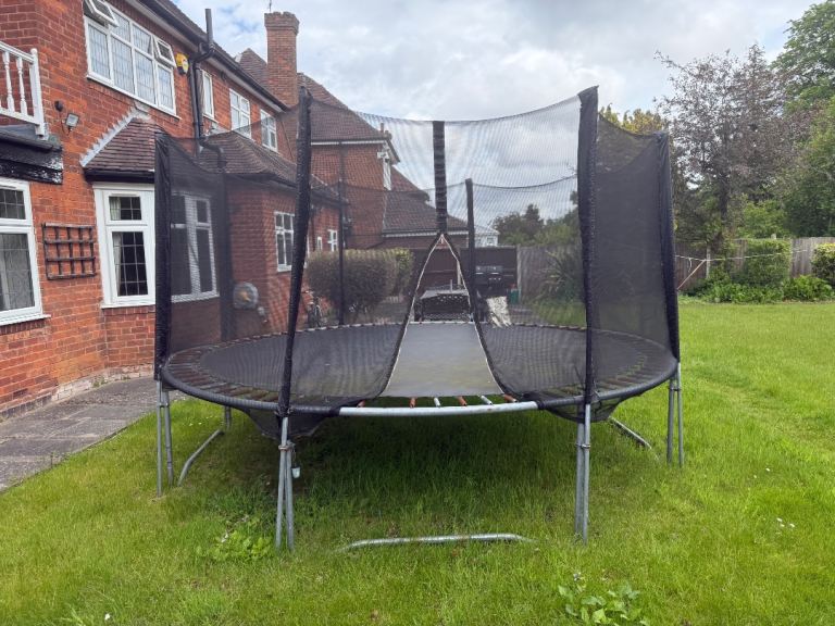 12ft Trampoline £60
