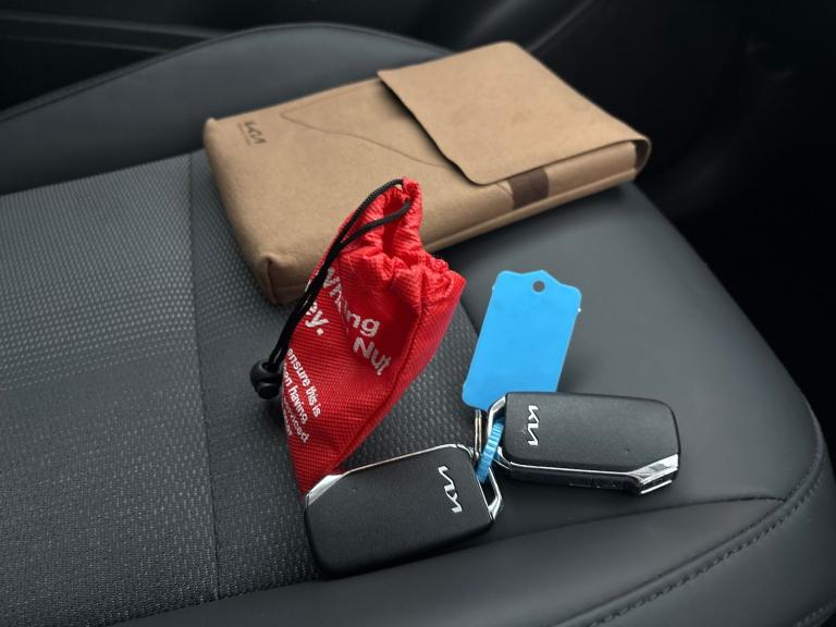 2022 Kia Niro 1.6h GDi 3 SUV 5dr Petrol Hybrid DCT Euro 6 (s/s) (139 bhp) - LED - REVERSE Suv Hyb...