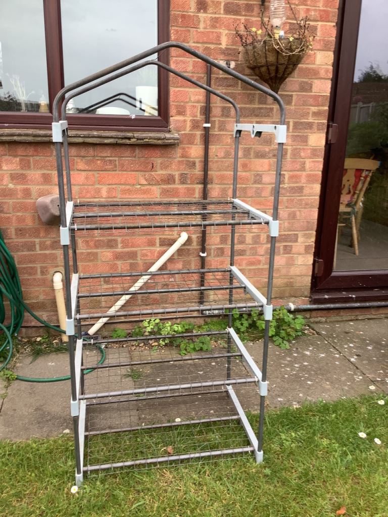 MINI GREENHOUSE