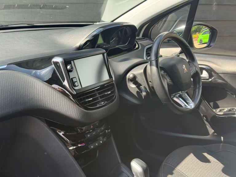 2019 Peugeot 208 1.2 208 Tech Edition S/S 5dr Hatchback Petrol Manual
