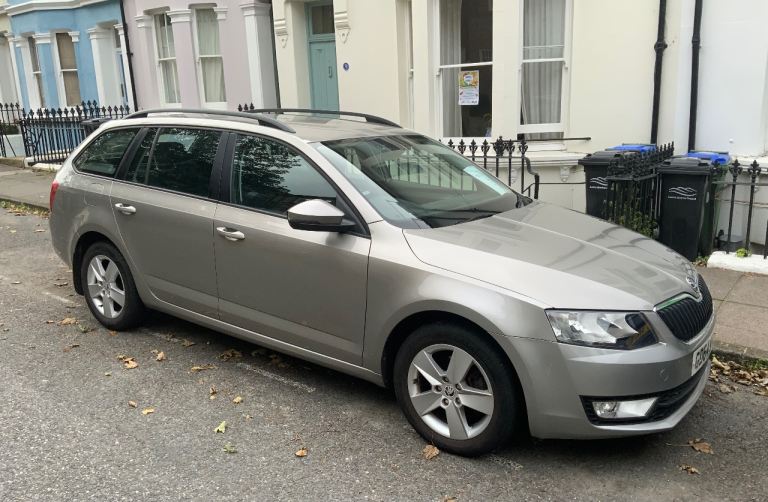 Skoda, OCTAVIA, Estate, 2015, Manual, 1968 (cc), 5 doors