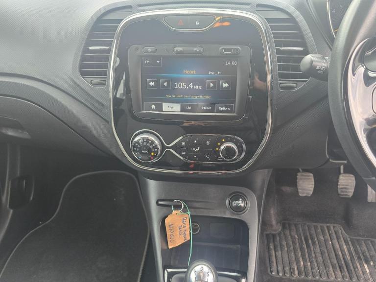 2013 Renault Captur 0.9 TCe ENERGY Dynamique MediaNav Euro 5 (s/s) 5dr HATCHBACK Petrol Manual