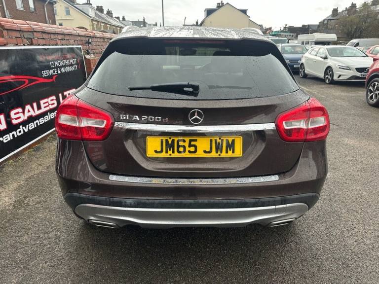 2015 Mercedes-Benz GLA GLA 200d Sport 5dr Auto ESTATE DIESEL Automatic