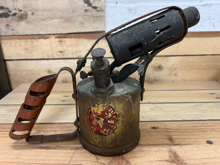 Vintage Brass British Made Monitor Blow Torch No 25 (19cm tall) (4)