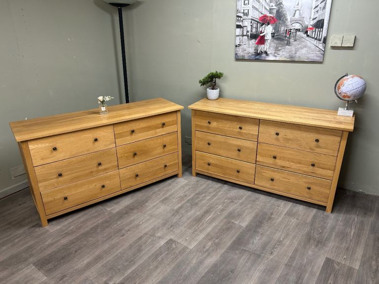 Solid oak furniture land drawers x2 (local delivery available)