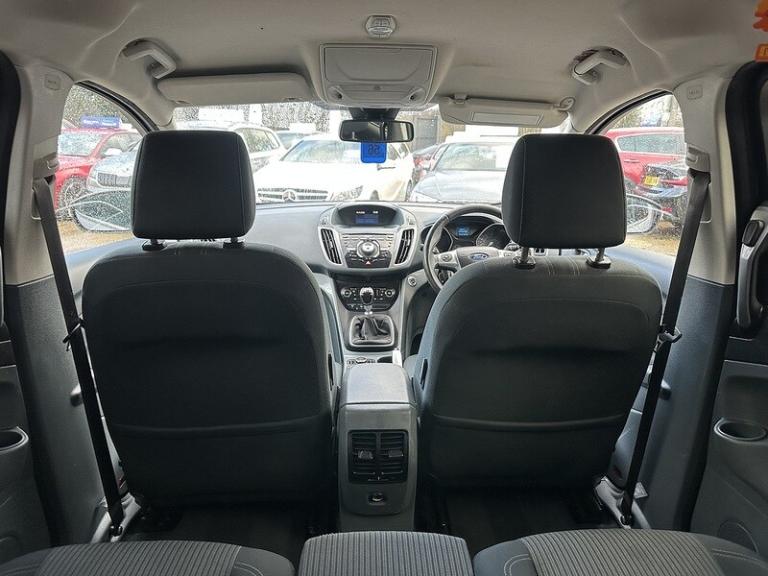 2013 Ford Grand C-Max TDCi Titanium MPV Diesel Manual