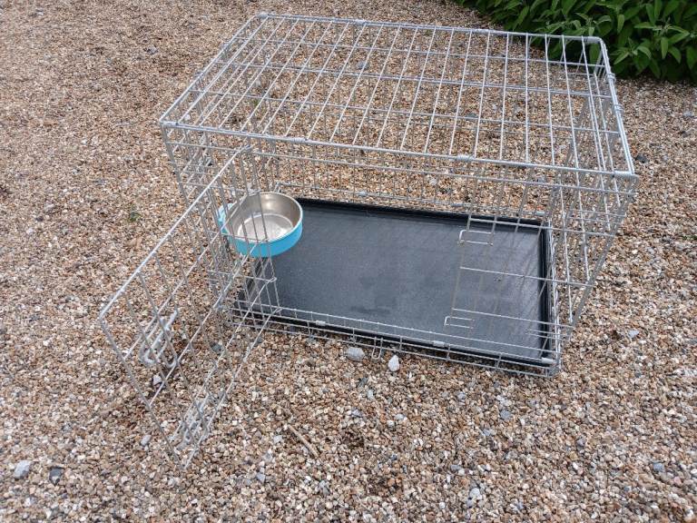 DOG CAGE - LIITLE USED