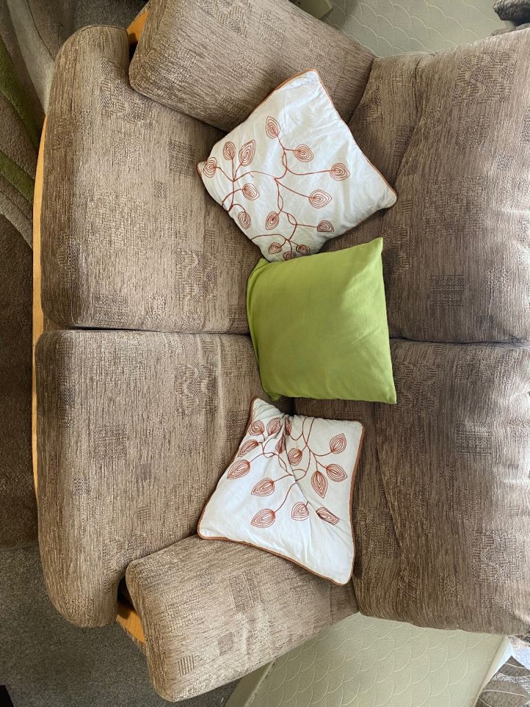 Sofas free to collect 