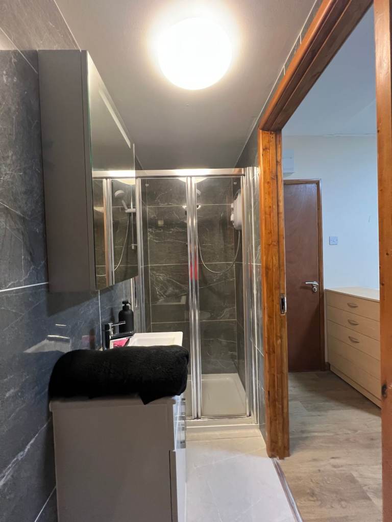 Studio 4 apartment, Golders Green, NW11