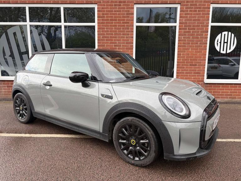 2022 MINI Hatch 135kW Cooper S Level 2 33kWh 3dr Auto HATCHBACK ELECTRIC Automatic