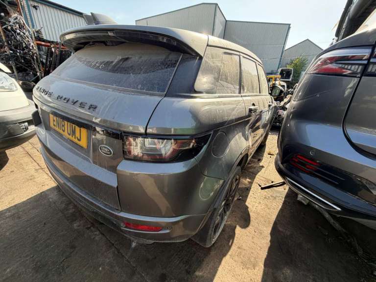 2018 LAND ROVER RANGE ROVER EVOQUE 2.0 SD4 HSE DYNAMIC 5DR AUTO BREAKING FOR PARTS