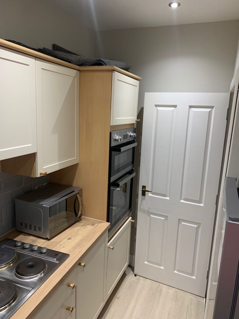 Perth, one bedroom first floor flat. 