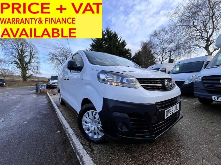 2019 Vauxhall Vivaro  2.0 Turbo D 3100 Edition L2 LWB (LOW MILEAGE) PANEL VAN Diesel Manual