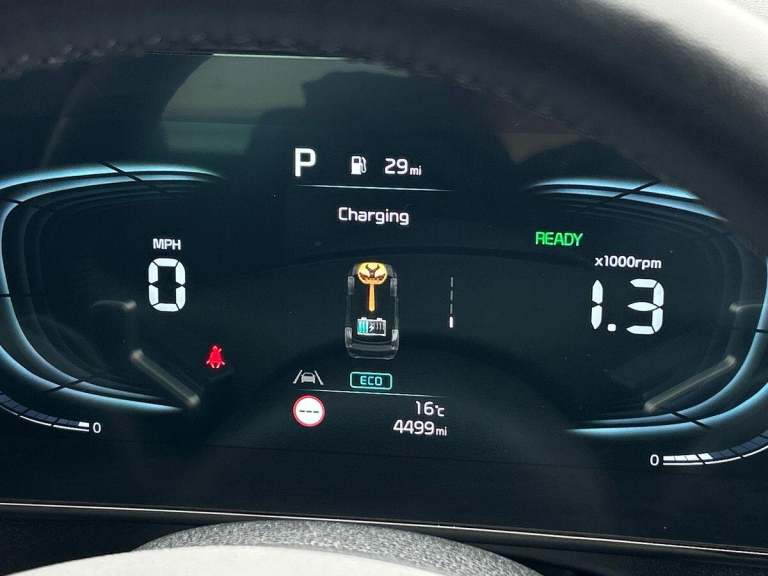 2025 Kia Sportage 1.6 h T-GDi GT-Line SUV 5dr Petrol Hybrid Auto Euro 6 (s/s) (207 bhp) SUV PETRO...