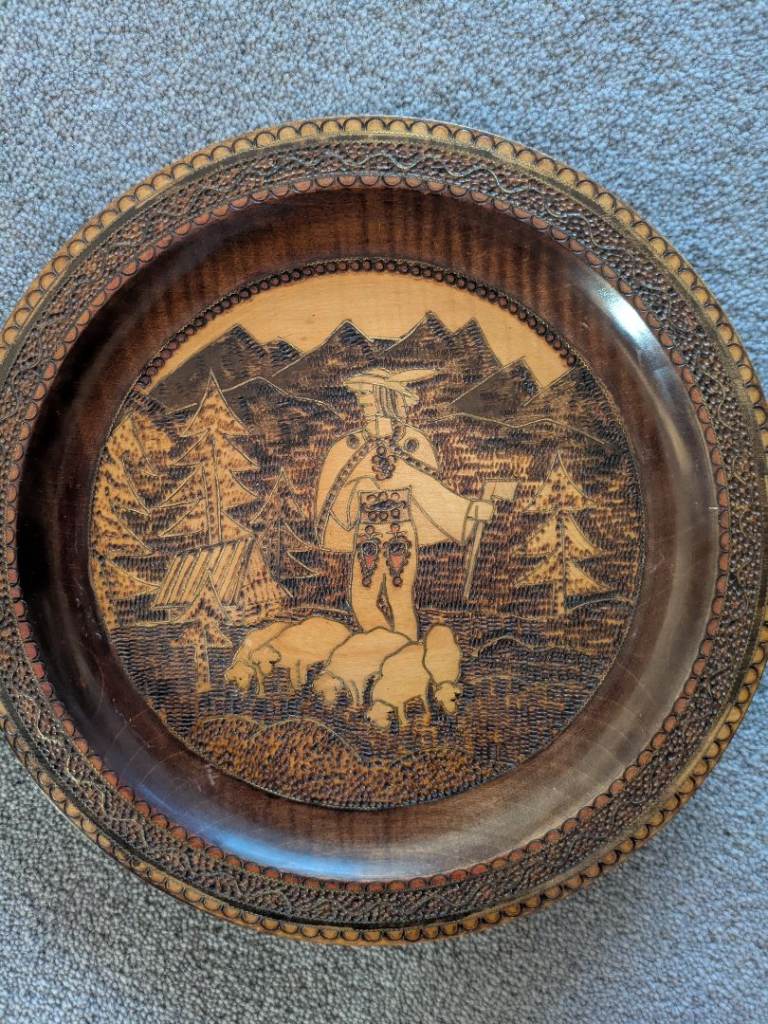 Decorative Polish Wallplate