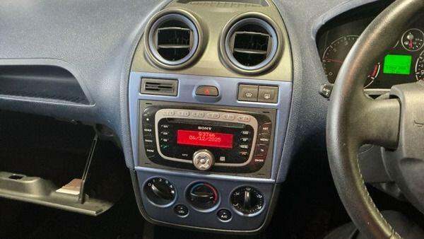2008 Ford Fiesta 1.25 Zetec Blue Edition 5dr HATCHBACK Petrol Manual