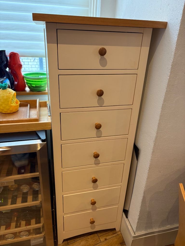 Cream Tall Chest of 7 Drawers with Wooden Top